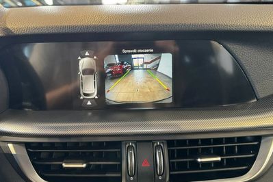 Alfa Romeo Stelvio Turbo Executive Q4