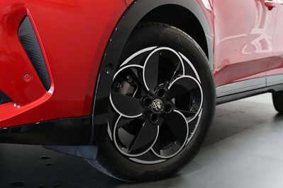 Alfa Romeo Junior Ibrida Ti