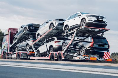 Mercedes Actros L 4x2 ProCabin-Giga Autotransporter LUGGI