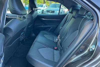 Toyota Camry 2.5 Hybrid