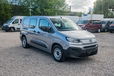Fiat Doblo Cargo/Van Zabudowa Brygadowa AT8