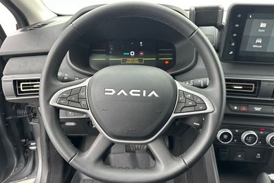 Dacia Jogger Expression 1.6 Hybrid AT 7-miejsc