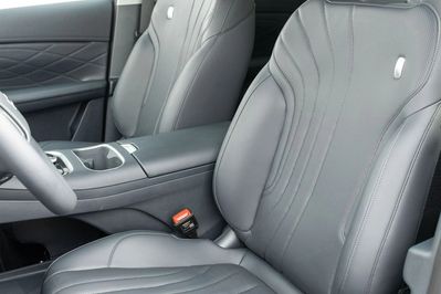 Geely Starray Em-i 1.5 Phev Pro