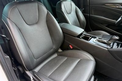 Opel Insignia SPORT2.0 Direct Injturbo 4X4 Innovation