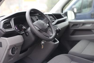 Volkswagen Transporter L2H1 T6.1