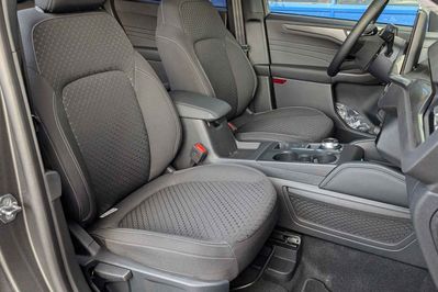 Ford Kuga Titanium 2.5 FHEV  eCVT