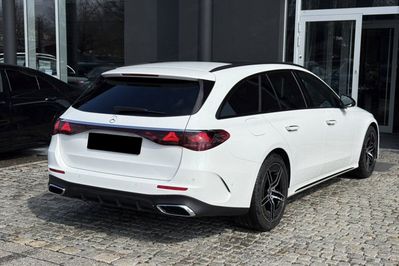 Mercedes Klasa E 220 d 4-Matic AMG Estate
