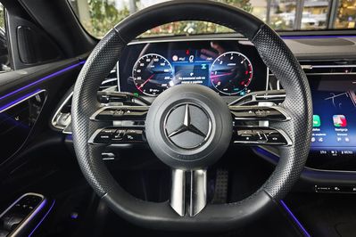 Mercedes Klasa E 220 d Mhev 4-Matic Amg 9G-Tronic