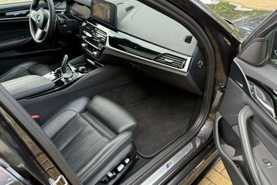 BMW Seria 5 540i M Sport