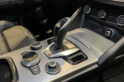 Alfa Romeo Stelvio Veloce Q4