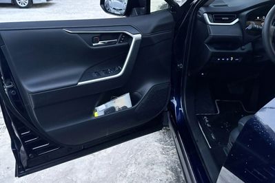 Toyota RAV4 Executive  2.5 Hybrid 4x4