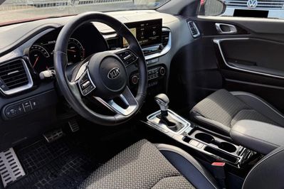 Kia Ceed 1.4 T-GDI L Business Line DCT