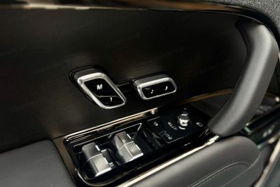 Land Rover Range Rover Sport D300 Dynamic SE
