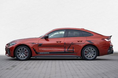 BMW i4 eDrive35