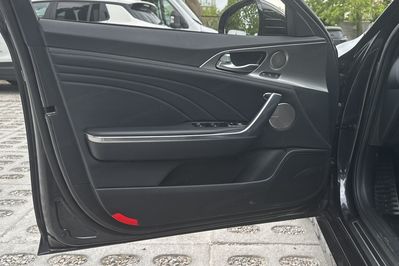 Kia Stinger GT 3.3 T-GDI V6  AWD