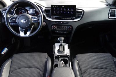 Kia XCeed 1.5 T-GDI  DCT