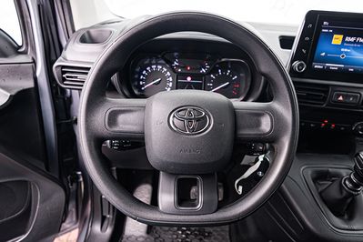 Toyota Proace City Verso Long L2H1