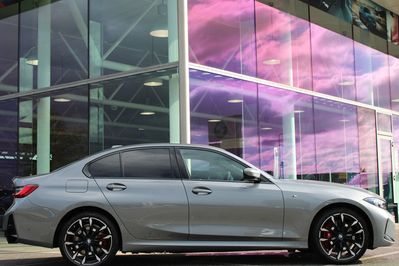 BMW Seria 3 330d xDrive M Sport