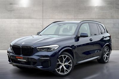 BMW X5 M50i