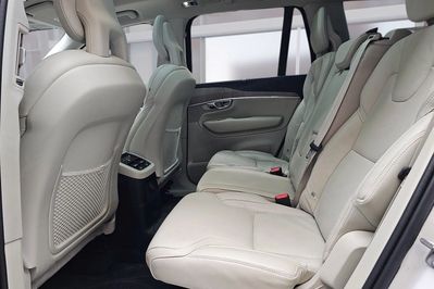 Volvo XC90 T8 AWD Plug-In Hybrid Inscription 7os aut
