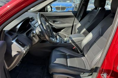 Jaguar E-Pace 2.0 i4D AWD R-Dynamic aut