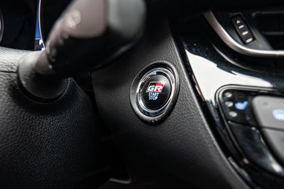 Toyota C-HR 1.8 Hybrid GR Sport
