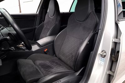 Skoda Superb 2.0 TDI SCR Sportline DSG