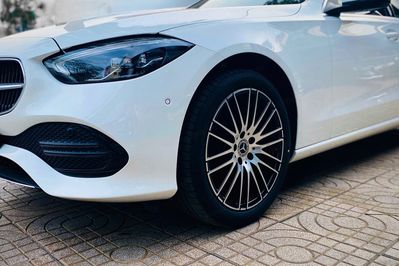 Mercedes Klasa C 180 Avantgarde