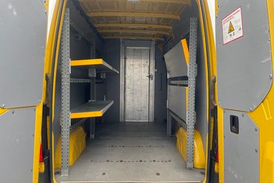 Mercedes Sprinter Standard Zabudowa Kurier