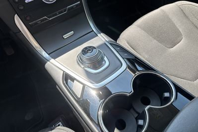 Ford S-MAX Titanium  2.5 Hybrid CVT 7os.