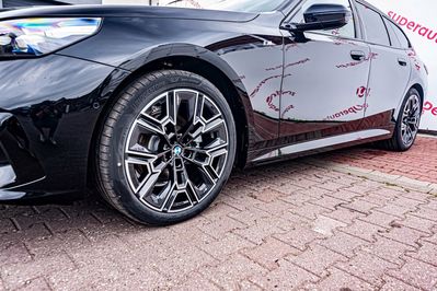 BMW Seria 5 Touring 520d xDrive M Sport