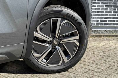 Geely Starray EM-i 1.5 PHEV Pro
