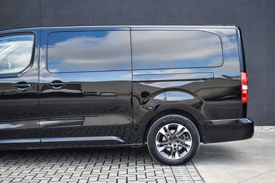 Opel Zafira Life Extra Long L2H1 Business VIP AT8