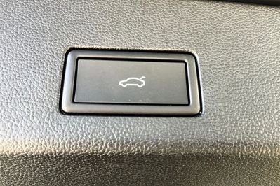 Volkswagen Golf Life 2.0 TDI