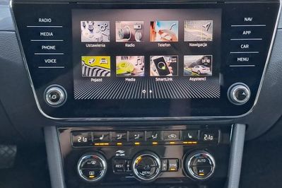 Skoda Superb 2.0 TDI  Style DSG