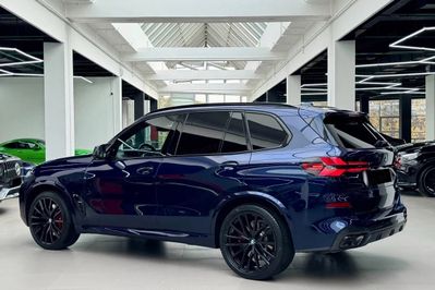 BMW X5 M60i xDrive