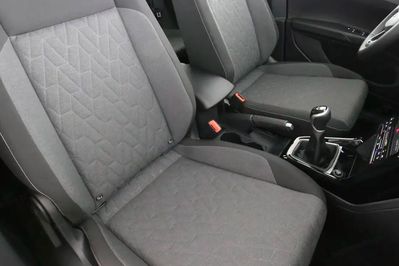 Volkswagen T-Cross 1.0 TSI Life Plus