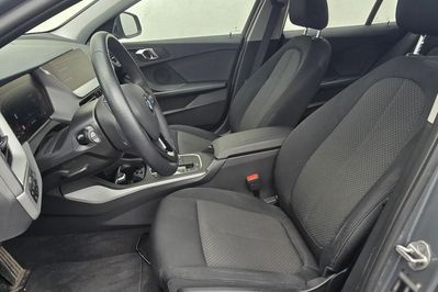 BMW Seria 1 118i Advantage aut