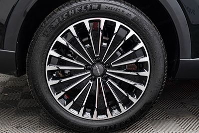 Omoda 9 1.5 Super Hybrid Exclusive AWD