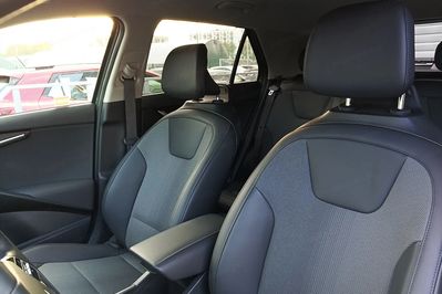 Kia Niro 1.6 Gdi Hybrid l