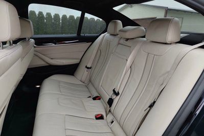 BMW Seria 5 530i xDrive M Sport