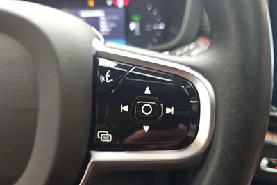 Volvo XC60 T8 Plug-In Hybrid AWD Ultimate Bright