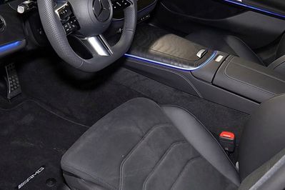 Mercedes E Klasa 220 d 4-Matic AMG