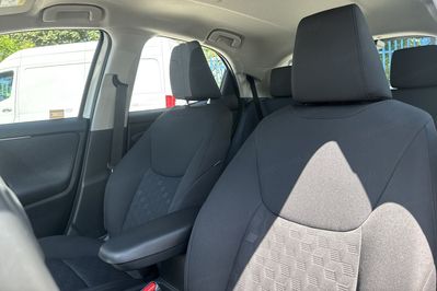 Toyota Yaris Comfort  1.5 Hybrid