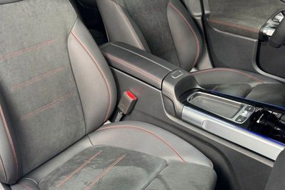 Mercedes GLB 200 AMG Line