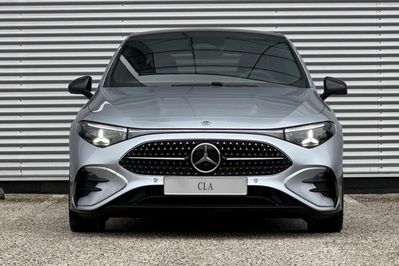 Mercedes CLA 200 AMG Line