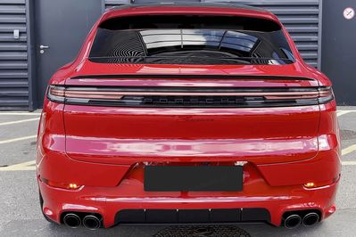 Porsche Cayenne Coupe Black Edition