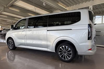 Ford Tourneo Custom 320 L2 Titanium X AT8