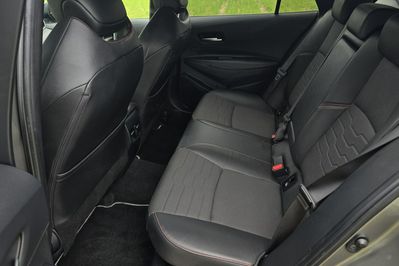 Toyota Corolla 1.8 Hybrid Selection