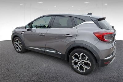 Renault Captur Techno Fast Track 1.6 E-tech Hybrid AT